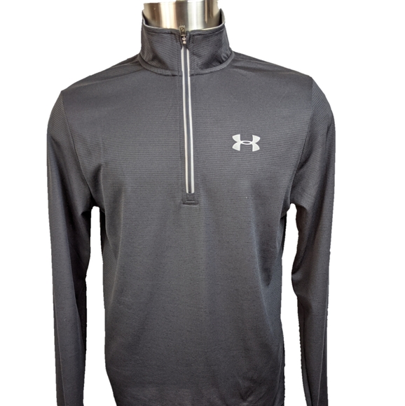 Under Armour Other - Under Armour Fitted Activewear Shirt